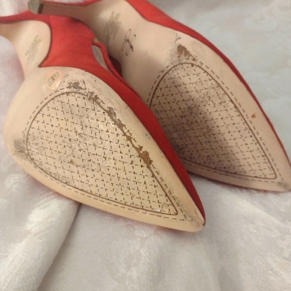 Jessica Simpson Red Stilletos - Picture 3 of 4